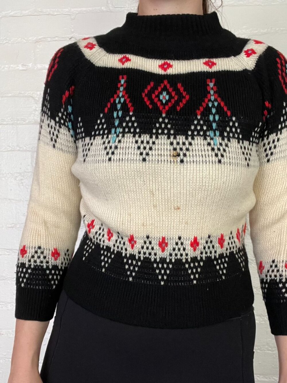 Vintage Ireland Small Women's Cropped Wool Sweater